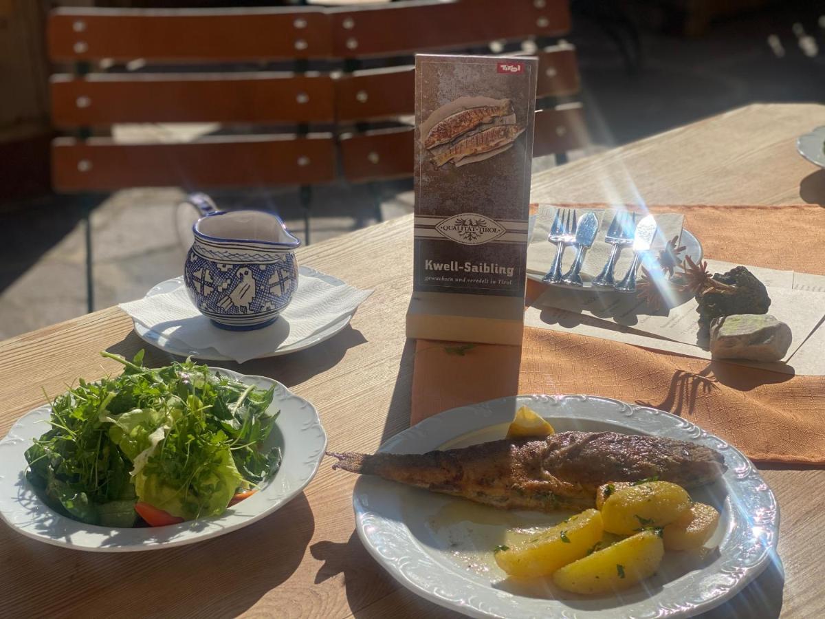 Hotel Waldcafe Neustift im Stubaital Eksteriør billede